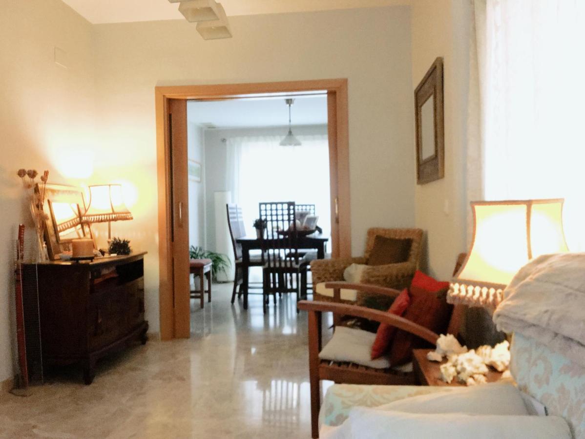 3 La Casa De Marilo Apartman Tomares Kültér fotó
