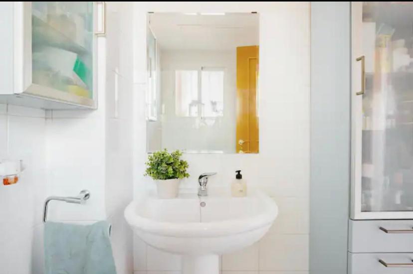 3 La Casa De Marilo Apartman Tomares Kültér fotó