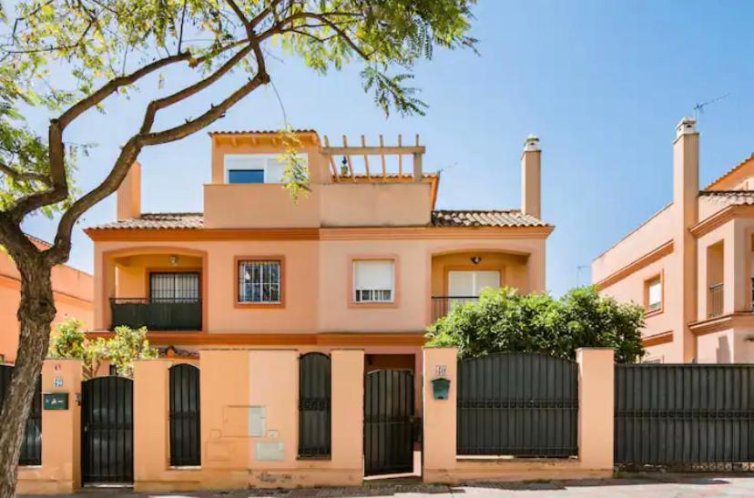 3 La Casa De Marilo Apartman Tomares Kültér fotó
