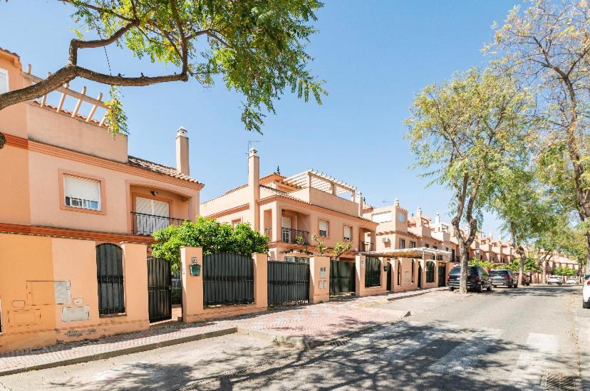 3 La Casa De Marilo Apartman Tomares Kültér fotó