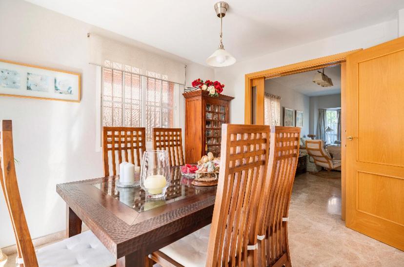 3 La Casa De Marilo Apartman Tomares Kültér fotó
