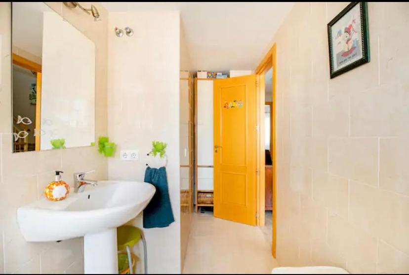 3 La Casa De Marilo Apartman Tomares Kültér fotó