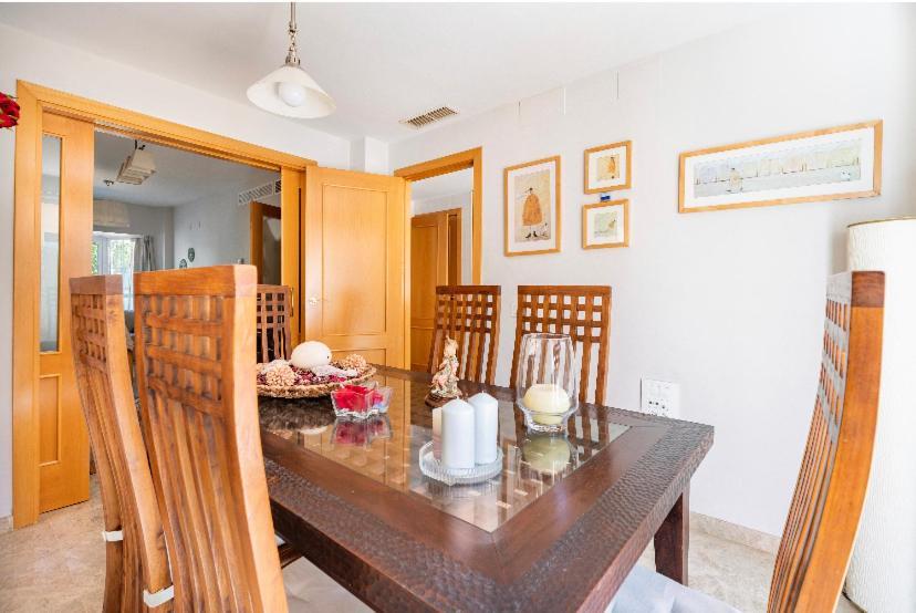 3 La Casa De Marilo Apartman Tomares Kültér fotó