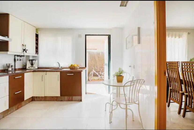 3 La Casa De Marilo Apartman Tomares Kültér fotó