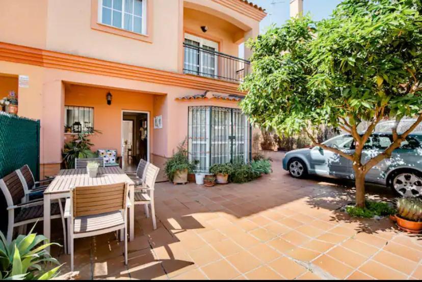3 La Casa De Marilo Apartman Tomares Kültér fotó